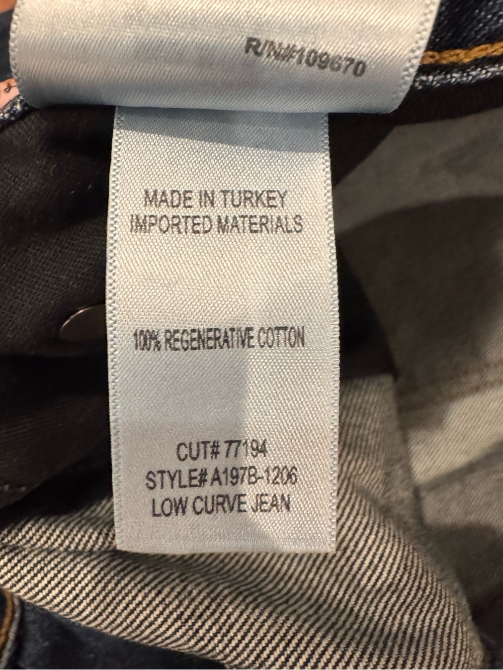 Agolde Dark Rinse Low Curve Jeans size 28 - Picture 3 of 4